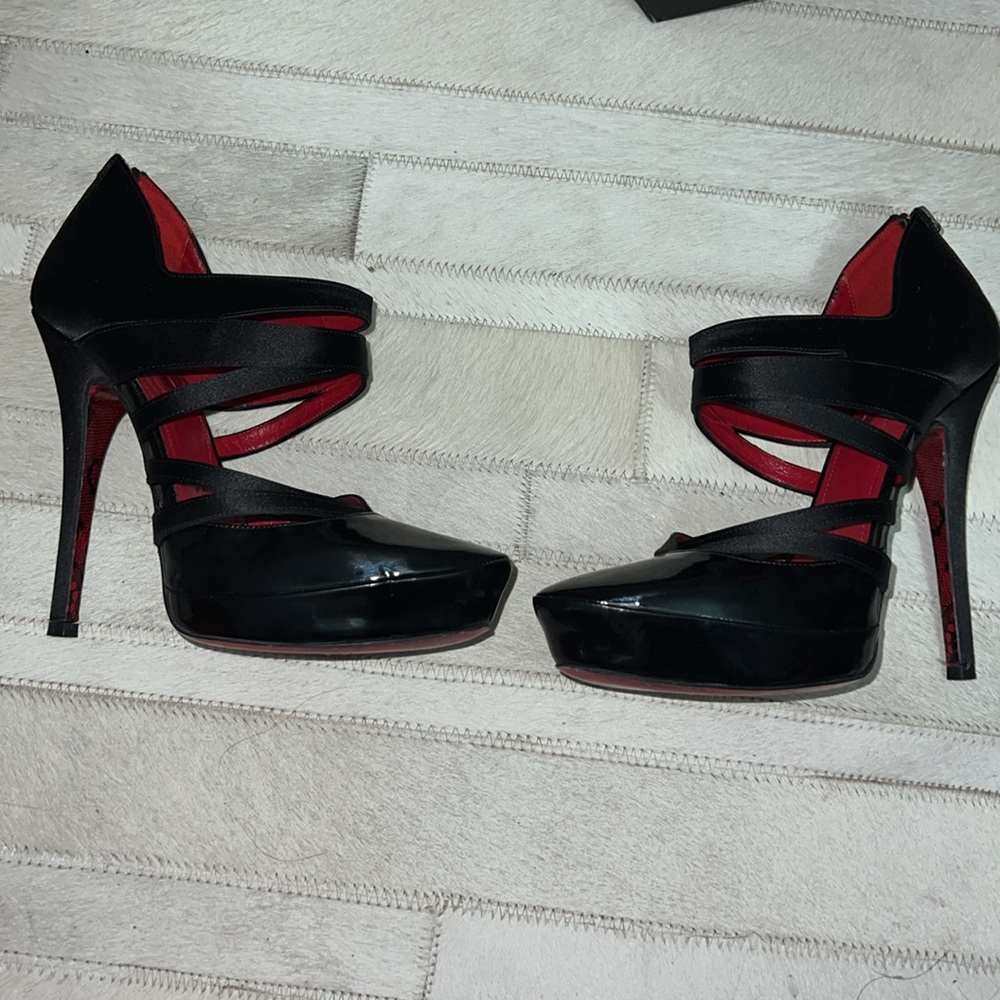 Cesare Paciotti women’s booties heels - Picture 2 of 14